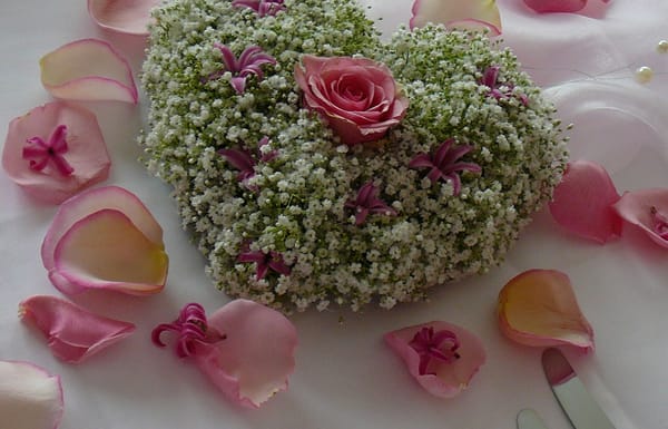 Romantische Dekoration mit Blumen :)