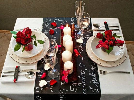 Tischdekorationen für romantisches Abendessen :)