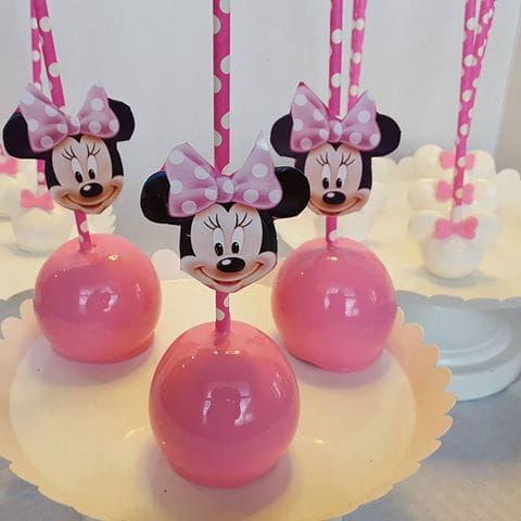 Kinderparty mit Minnie Mouse