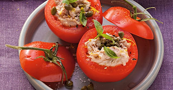 Gefüllte Tomaten mit Thunfisch