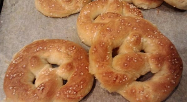 Rezept für salzige, hausgemachte Bretzel :P