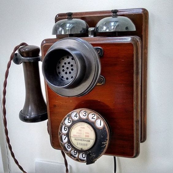 Nostalgische Dekoideen – Vintage Telefone