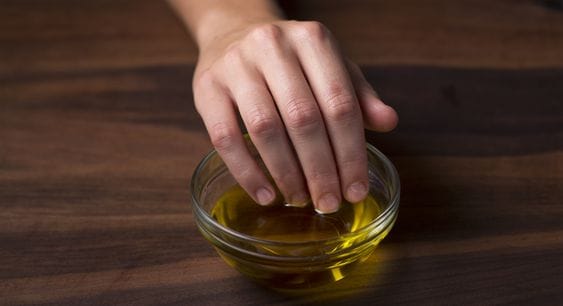 10+ Beauty und Gesundheit Hacks mit Olivenöl :)