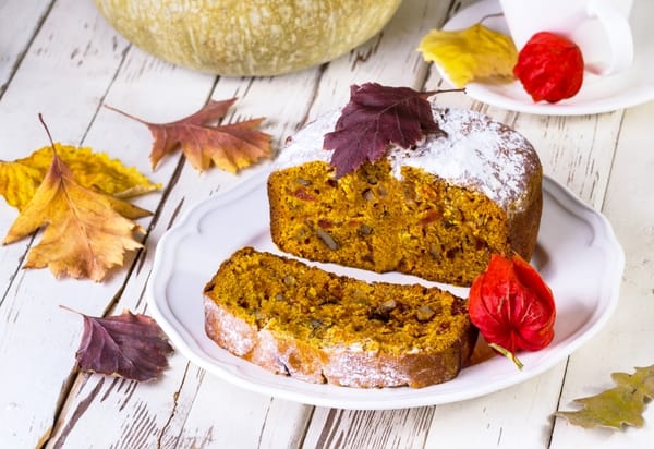 Herbst Rezept – Kürbiskuchen mit feinen Haselnüssen :)